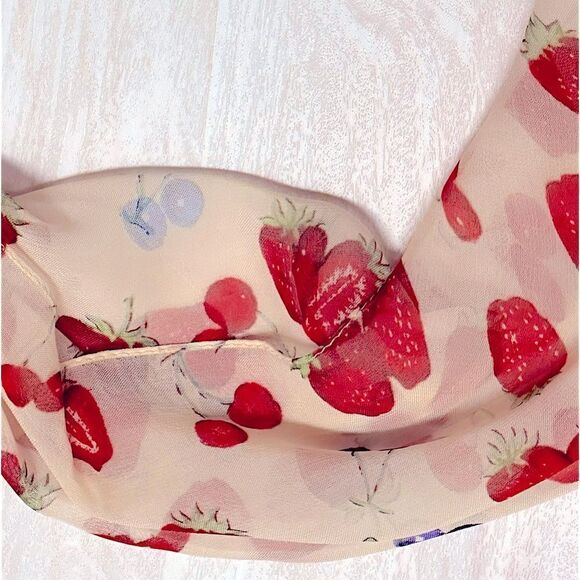 Strawberry blueberry raspberry berry design chiffon scarf 15” x 56” - Picture 6 of 7